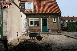 f2014_111_002_l