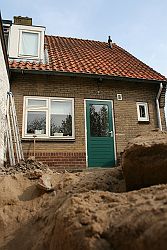 f2014_111_004_l