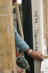 f2014_111_012_l