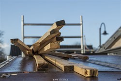 F2017_002_214