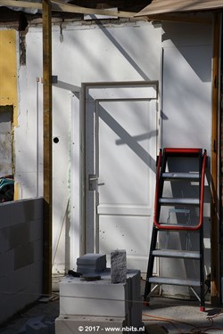 F2017_056_015